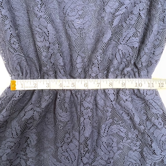 ❌SOLD❌ Abercrombie & Fitch Lace Ruffle Detail Romper, Navy Blue, Medium - Picture 12 of 17